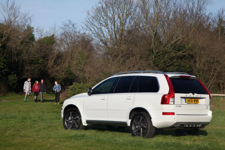  Volvo XC90 R-Design 2012 года  (UK) (фото 34 из 36)